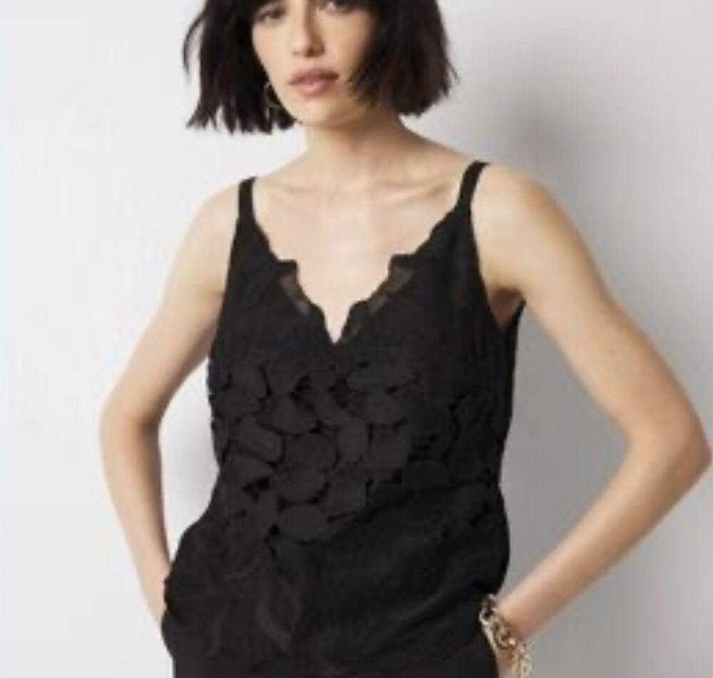 White House Black Market Tank Floral Lace Camisole Relaxed Fit Women’s Size M